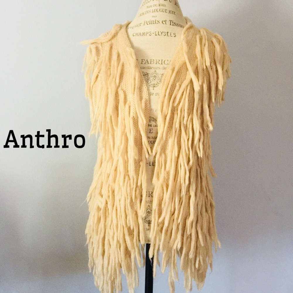 Knit tasseled boho vest